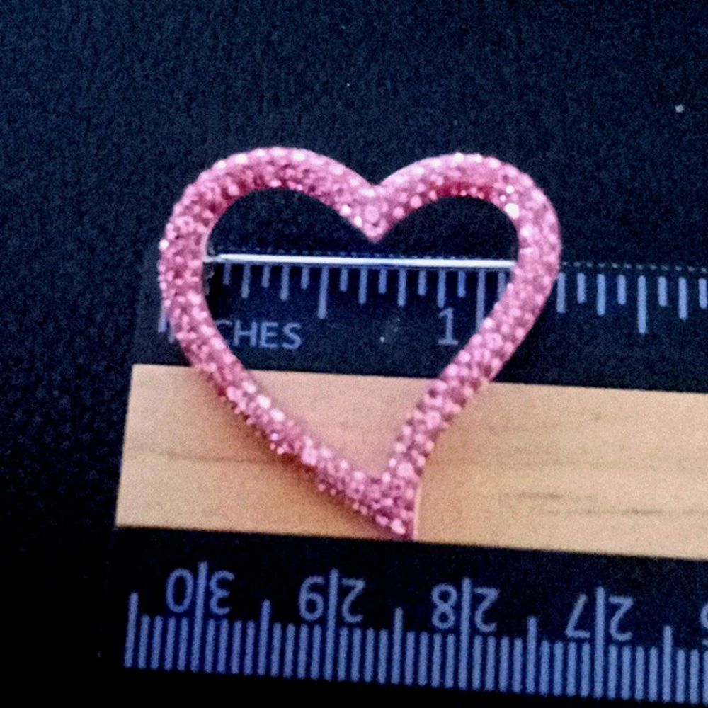 BREAST CANCER RESEARCH SWAROVSKI HEART BROOCH - Picture 6 of 6